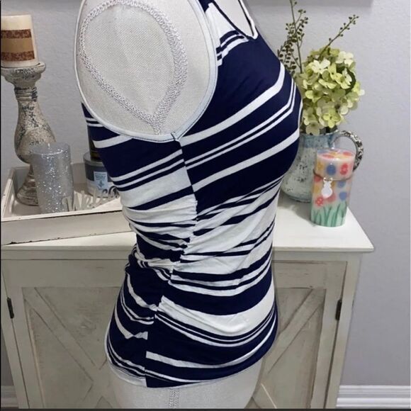 Expected by Lilac Maternity Sleeveless Top - Picture 4 of 5